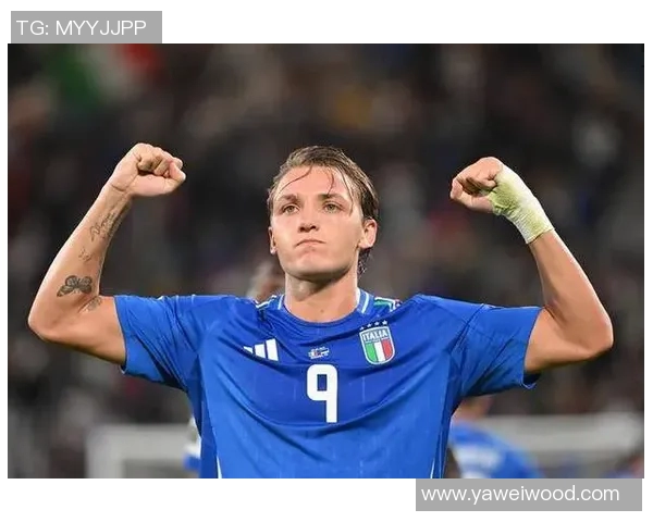 意大利国家队客战爱沙尼亚海报曝光多纳鲁马巴斯托尼小基恩齐亮相