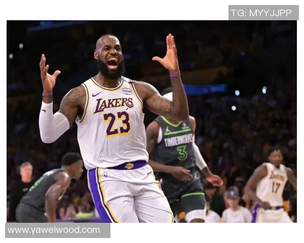 詹姆斯全力支持达蒙琼斯助其在人生道路上不断前行