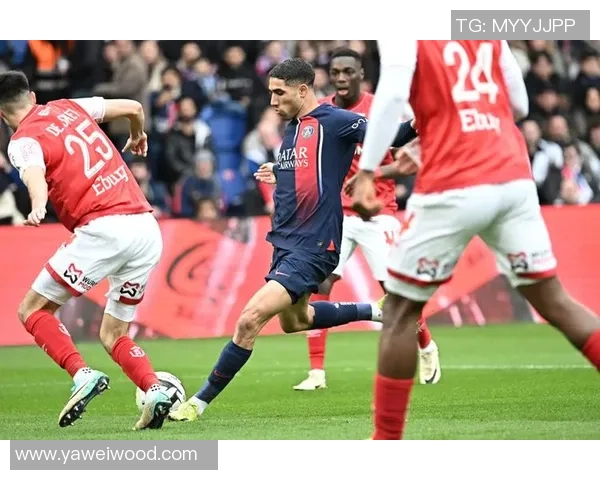 阿什拉夫将在法甲轮休巴黎或让马尔基尼奥斯等人替补出战 阿什拉夫将在法甲轮休巴黎或让马尔基尼奥斯等人替补出战