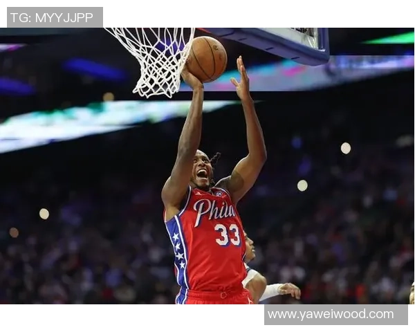 贾巴里沃克替补发威半场轰下16分并贡献精彩表现