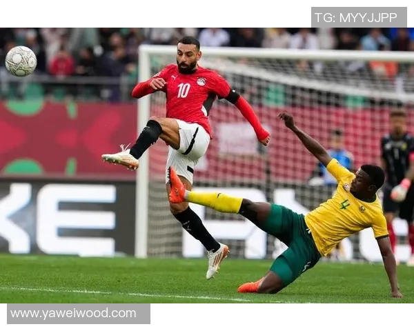 贝宁赛前海报嘲讽萨拉赫埃及队逆转晋级萨拉赫妹妹发图反击